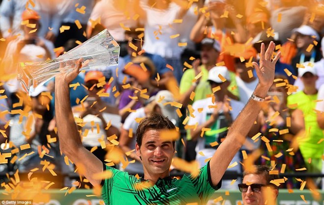 Gieo sầu cho Nadal, Roger Federer đăng quang tại Miami Open
