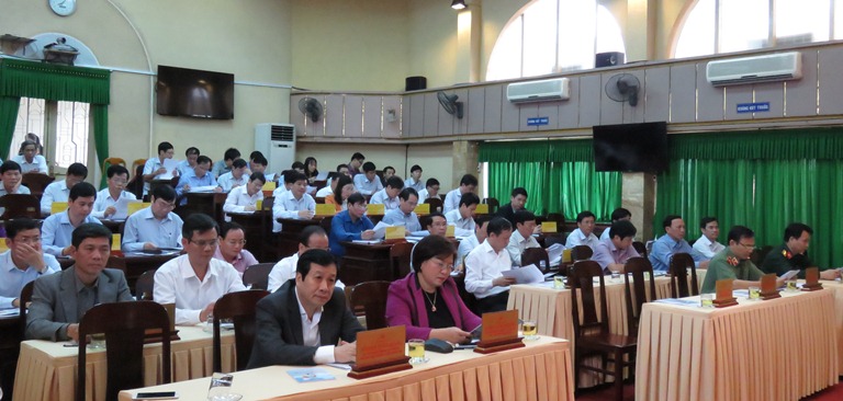 Hội nghị Ban Chấp hành Đảng bộ tỉnh lần thứ 8: Thông qua 7 nhóm nhiệm vụ trọng tâm