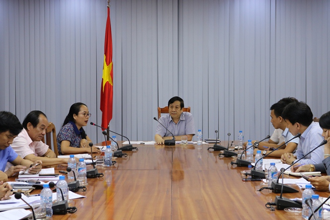 Đẩy nhanh tiến độ thi công dự án cung cấp điện bằng năng lượng mặt trời tỉnh Quảng Bình