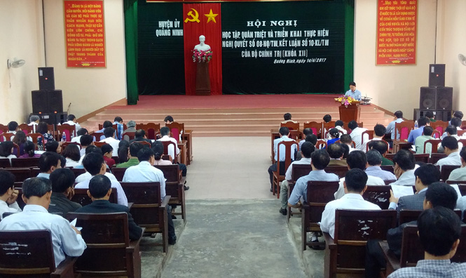 Huyện ủy Quảng Ninh: Quán triệt Nghị quyết số 08-NQ/TW và Kết luận số 10-KL/TW của Bộ Chính trị