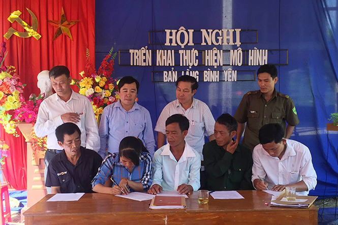 Mô hình "Bản làng bình yên" tại bản Cà Xen: Góp phần giữ vững ANTT ở cơ sở