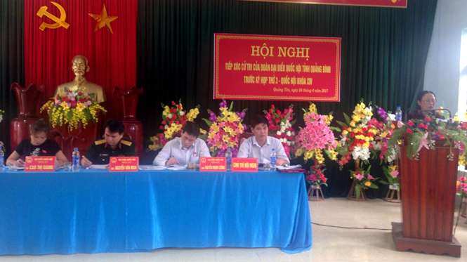 Đoàn đại biểu Quốc hội tỉnh tiếp xúc cử tri thị xã Ba Đồn và huyện Quảng Trạch