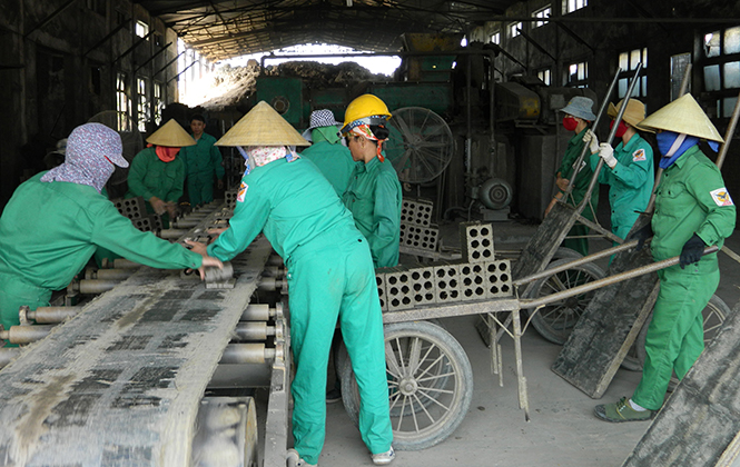 Công ty CP Vật liệu xây dựng 1-5 Quảng Bình: Ký ức và tương lai
