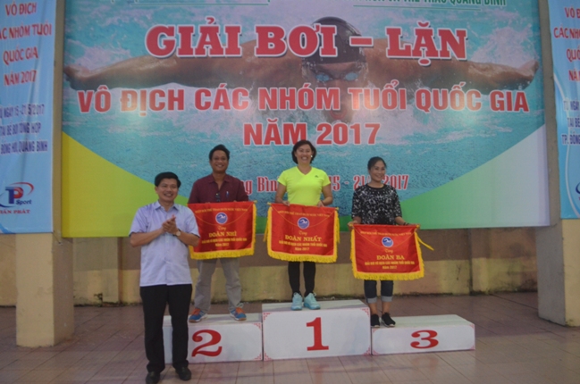 Kết thúc Giải vô địch bơi, lặn các nhóm tuổi toàn quốc năm 2017