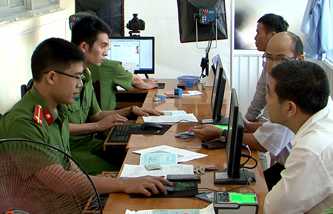 Công an Quảng Bình: Quyết tâm học tập và làm theo Bác