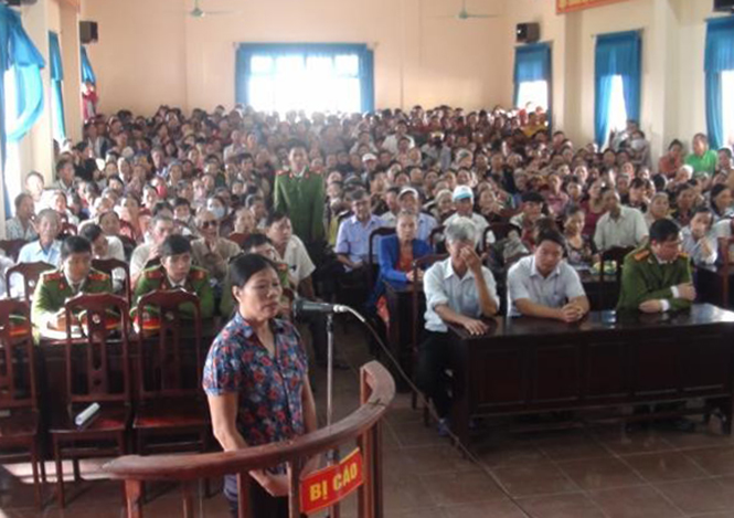 Tòa án nhân dân huyện Quảng Ninh: Chú trọng tuyên truyền pháp luật qua các phiên tòa lưu động