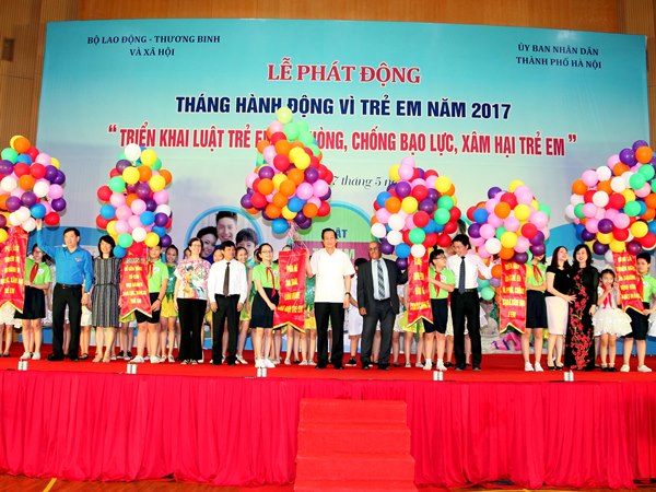Phát động tháng hành động có chủ đề chống xâm hại trẻ em