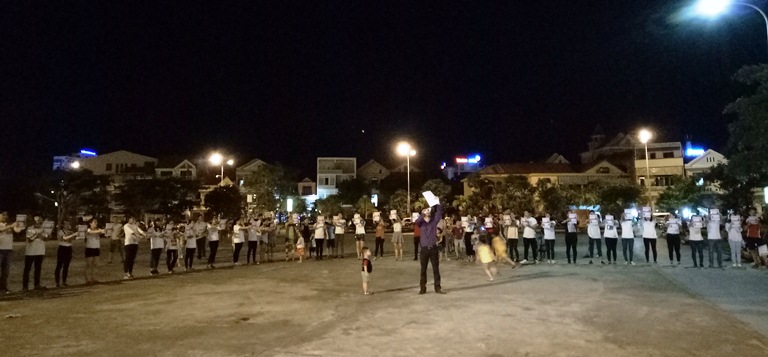 "Chinh phục tiếng Anh - Bảo vệ Trái đất"