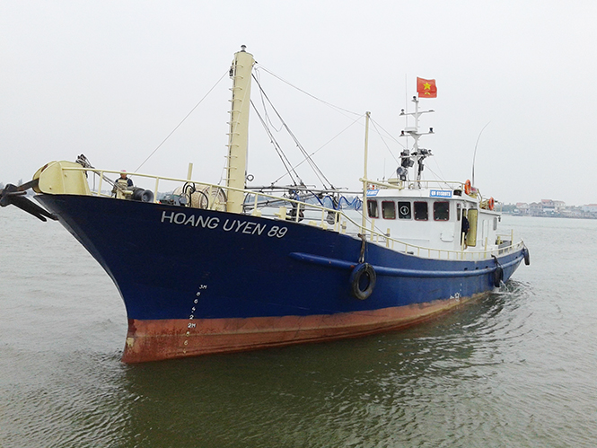 Tàu "67" vươn khơi