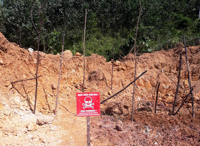 Phát hiện quả bom MK-11B khi đào móng nhà