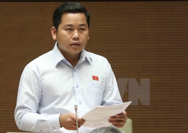 Xả lũ gây thiệt hại cho dân mà vẫn nói là "đúng quy trình"
