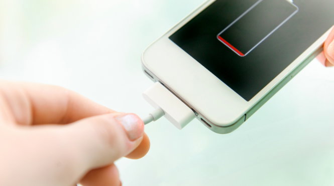 ​Sai lầm thường gặp khi sạc pin
