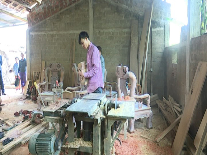Quảng Văn: Phát triển nghề mộc dân dụng