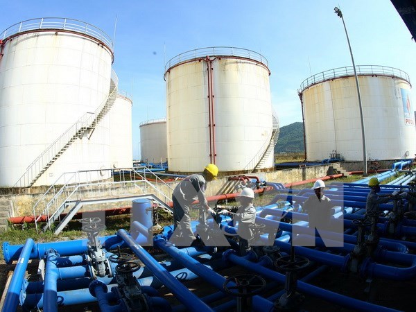 Doanh nghiệp phải kết nối dữ liệu xăng-dầu ra vào kho với hải quan