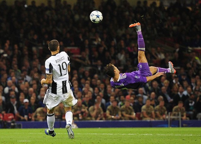 Các trận đấu ở Champions League sẽ được livestream trên Facebook