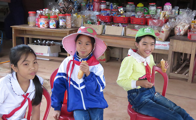 Học sinh Trường tiểu học Quảng Thạch: Cần lắm một mô hình bán trú