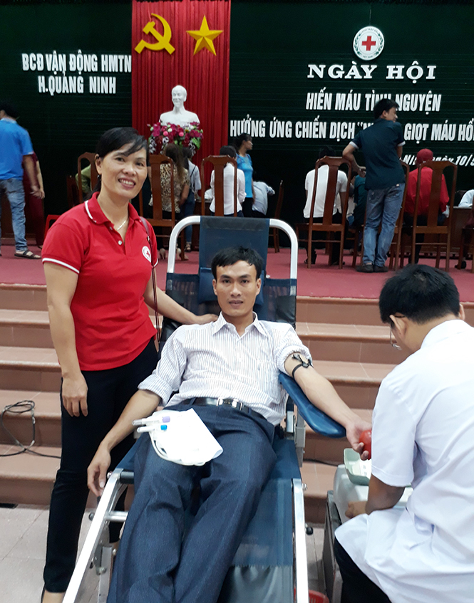 Khi nông dân tham gia hiến máu tình nguyện