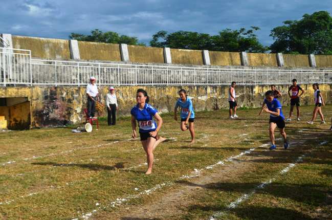 Khai mạc giải điền kinh Đại hội Thể dục thể thao toàn tỉnh năm 2017