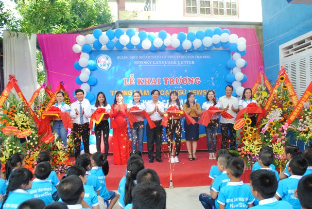 Khai trương Trung tâm ngoại ngữ NewSky
