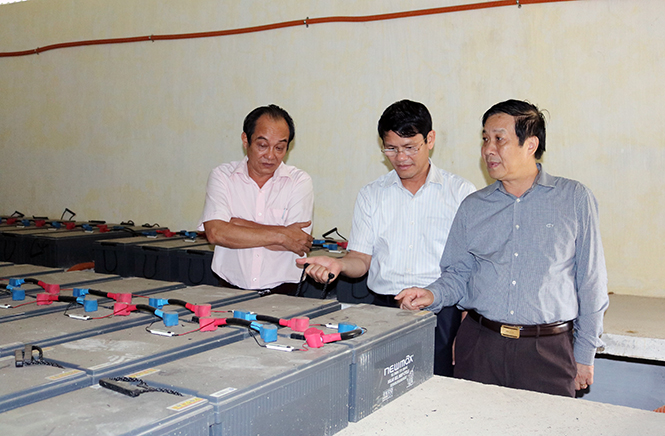 Tăng tốc triển khai dự án cấp điện bằng năng lượng mặt trời