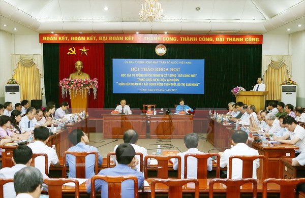 Học tập tư tưởng Hồ Chí Minh, đoàn kết xây dựng nông thôn mới