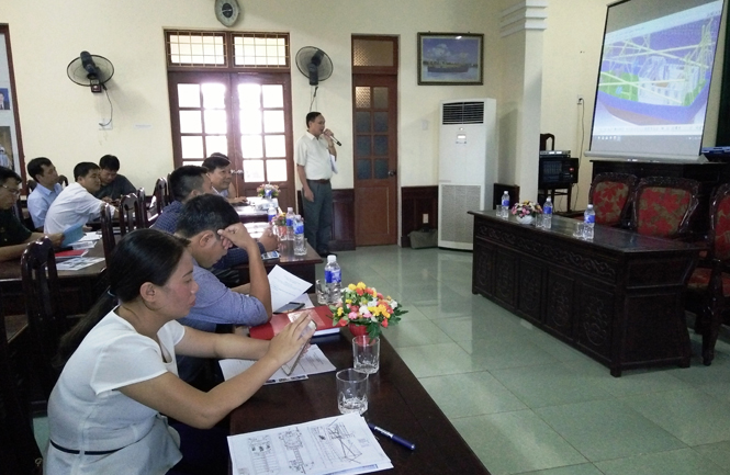 Giới thiệu công nghệ đóng tàu vỏ Composite cho ngư dân