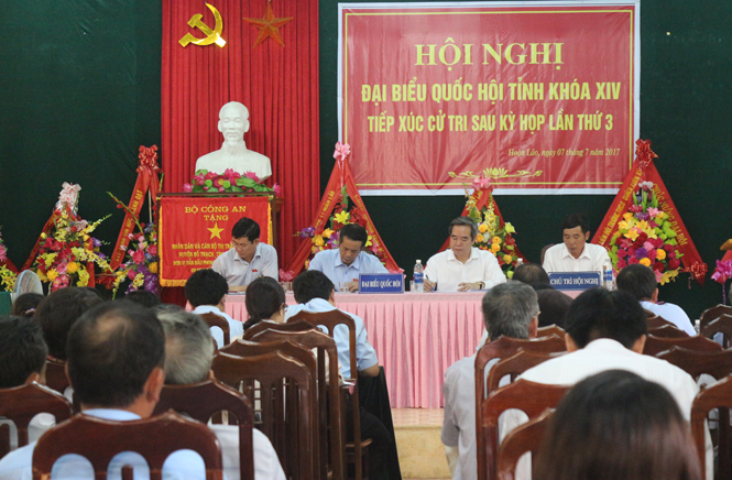Đại biểu Quốc hội tiếp xúc cử tri huyện Bố Trạch và TP. Đồng Hới