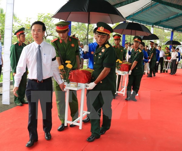 An táng hài cốt liệt sỹ hy sinh trong trận đánh sân bay Biên Hòa 1968