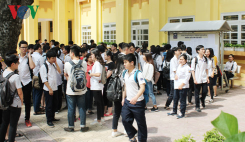 Thí sinh trúng tuyển đại học không phụ thuộc vào phổ điểm thi THPT