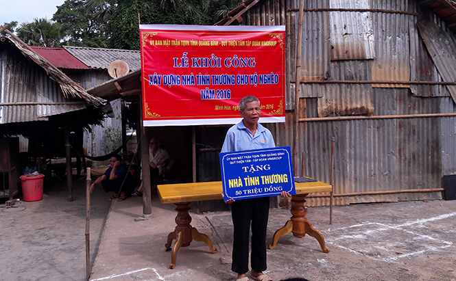 Minh Hóa: Xây dựng 7 nhà Đại đoàn kết cho hộ dân có hoàn cảnh khó khăn