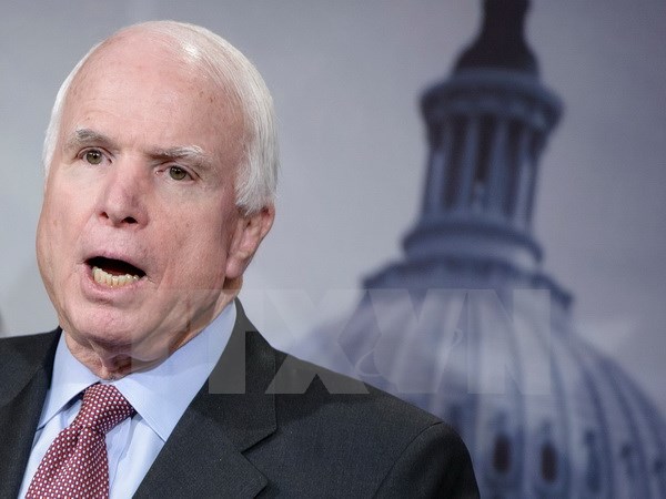 Thượng nghị sỹ Mỹ John McCain bị chẩn đoán có khối u trong não