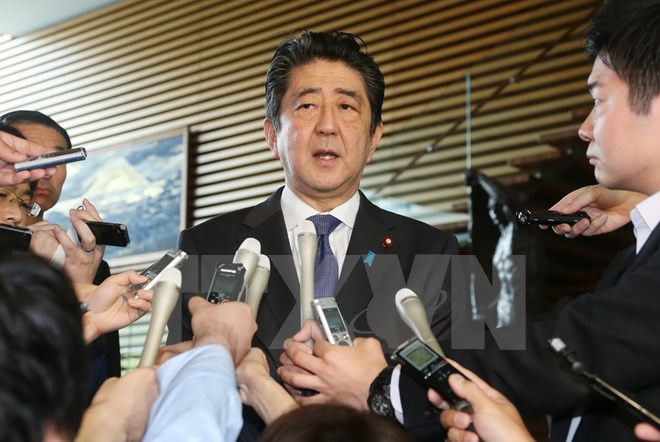 Thủ tướng Nhật Bản Shinzo Abe bác bỏ cáo buộc thiên vị chính trị
