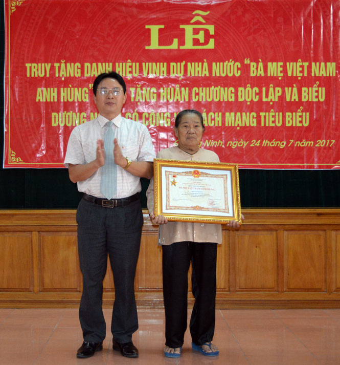 Quảng Ninh: Biểu dương người có công với cách mạng tiêu biểu năm 2017