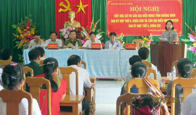 Đại biểu HĐND tỉnh tiếp xúc cử tri tại huyện Quảng Ninh và Minh Hóa
