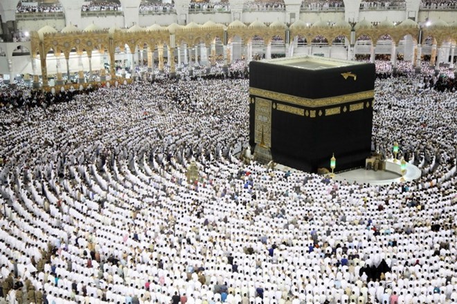 Người hành hương Iran bắt đầu trở lại thánh địa Mecca ở Saudi Arabia