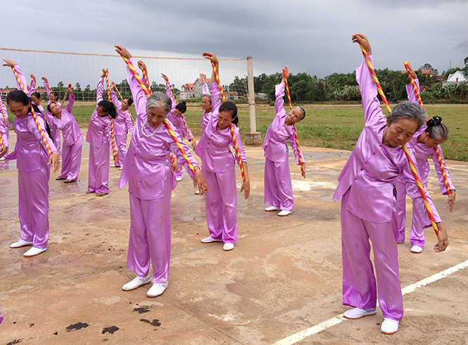 Mô hình liên thế hệ tự giúp nhau: Điểm tựa vững chắc của người cao tuổi