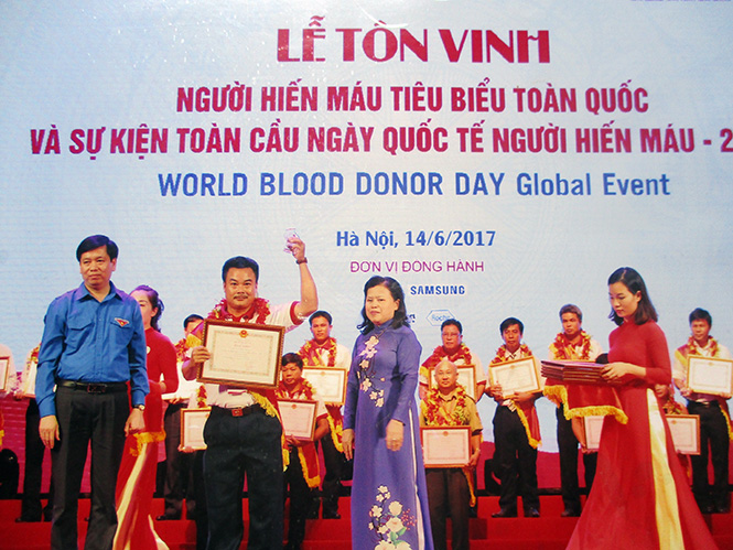Người hiến máu tiêu biểu toàn quốc