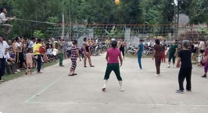 Hội Người cao tuổi Lệ Thủy: Bóng chuyền hơi giúp rèn luyện sức khỏe