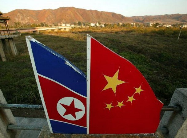 Nhật phong tỏa tài sản của công ty Trung Quốc làm ăn với Triều Tiên