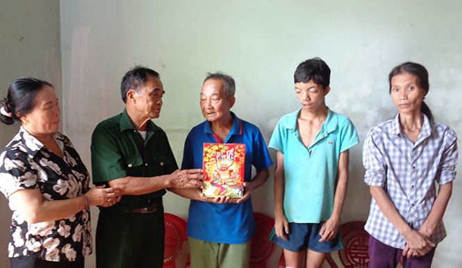 Tỏa sáng phẩm chất người lính Cụ Hồ