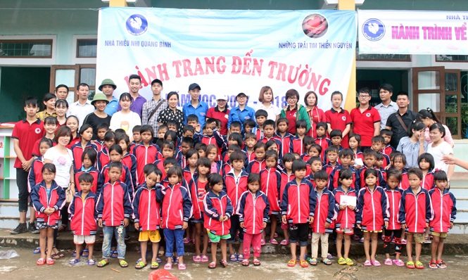 Nhà Thiếu nhi tỉnh đồng hành cùng học sinh miền núi