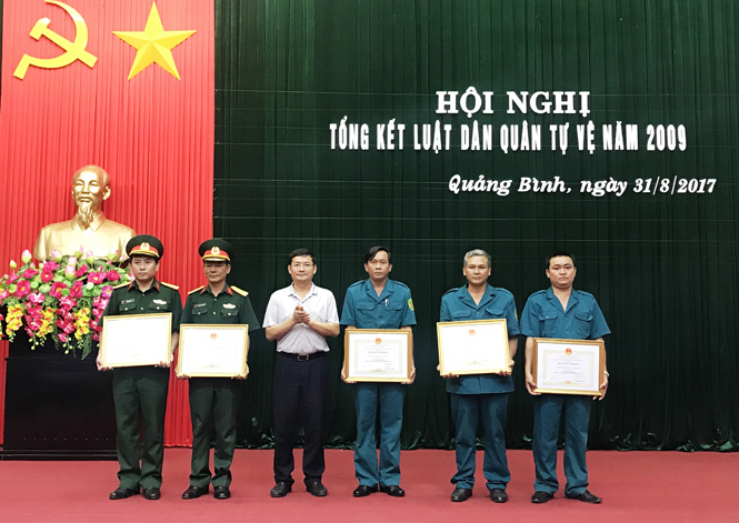 Nâng cao hiệu lực quản lý Nhà nước về dân quân tự vệ trong tình hình mới