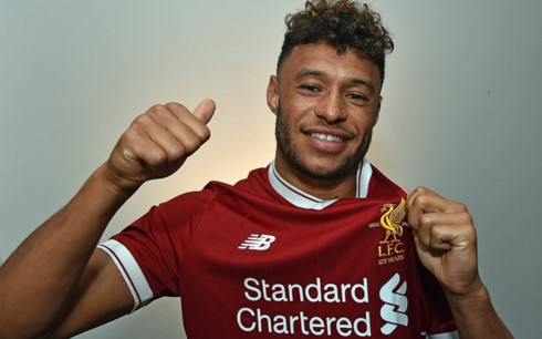 Thể thao 24h: Chamberlain chính thức ra mắt Liverpool