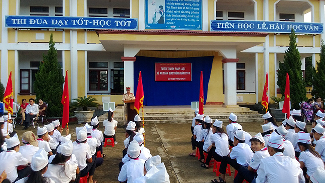 Phát huy vai trò của Mặt trận trong giữ gìn TTATGT