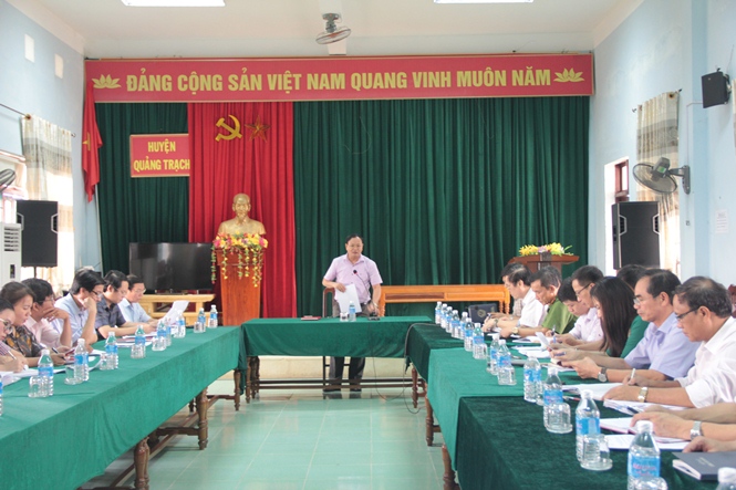 Kiểm tra công tác chi trả bồi thường, hỗ trợ thiệt hại do sự cố môi trường biển ở huyện Quảng Trạch