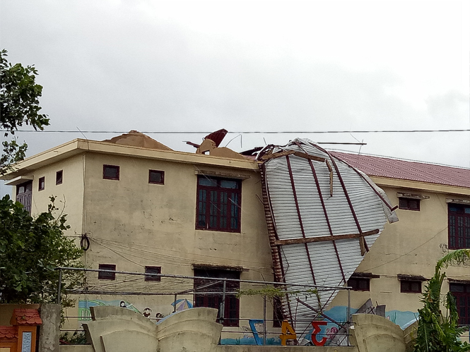 Các trường học trên địa bàn TP Đồng Hới thiệt hại nặng do bão số 10