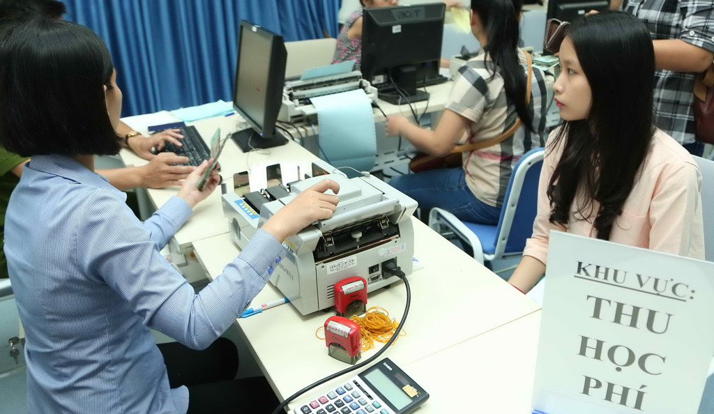 Chấn chỉnh tình trạng lạm thu đầu năm học