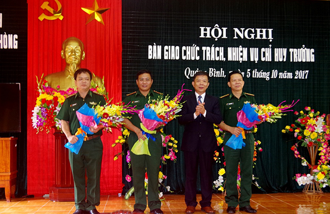 Bàn giao chức trách, nhiệm vụ Chỉ huy trưởng BĐBP Quảng Bình