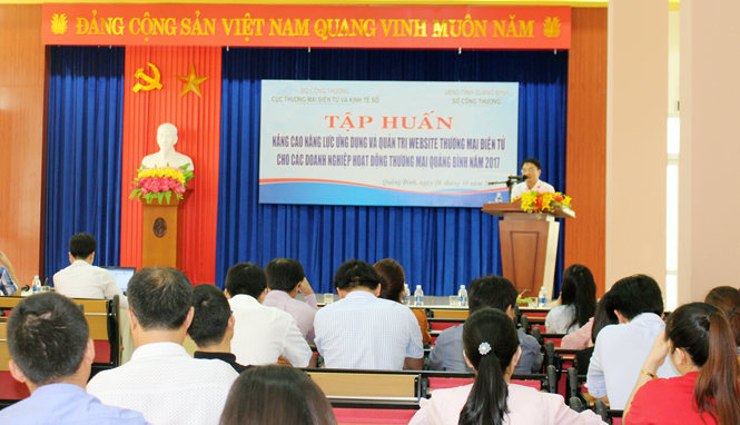 Tập huấn thương mại điện tử cho các cơ sở sản xuất, doanh nghiệp