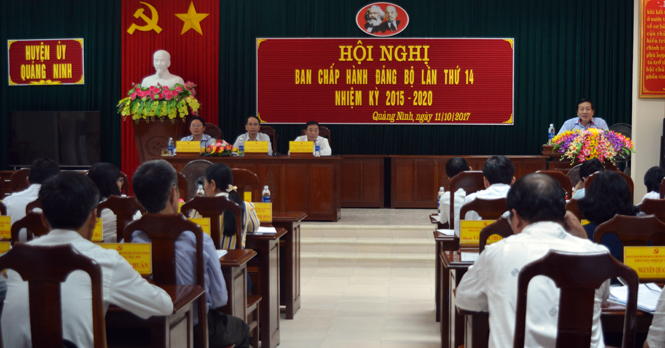 Huyện ủy Quảng Ninh: Tập trung thực hiện hoàn thành kế hoạch năm 2017